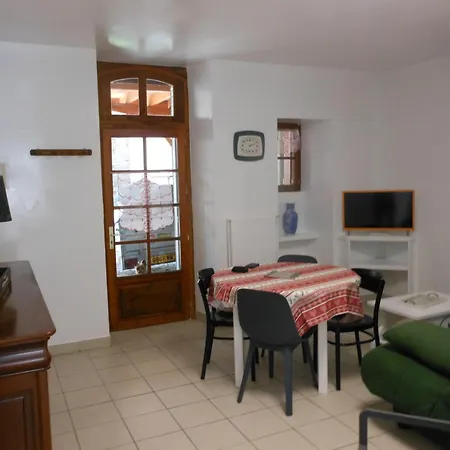 Meuble Dans Montagnard * Bagnères-de-Luchon